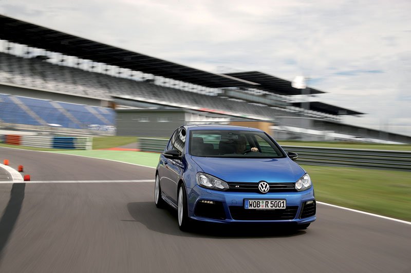 Golf R