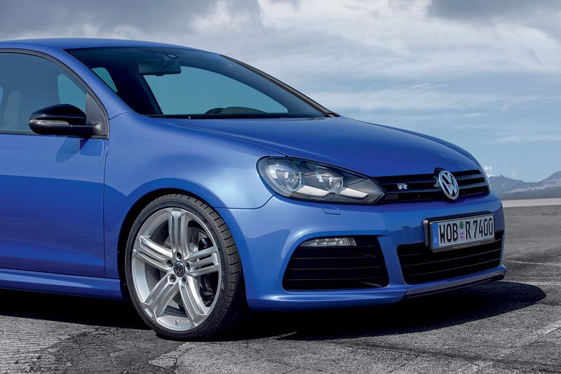 Golf R