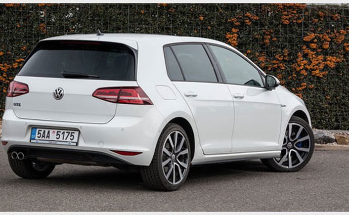 vw golf hybrid testy