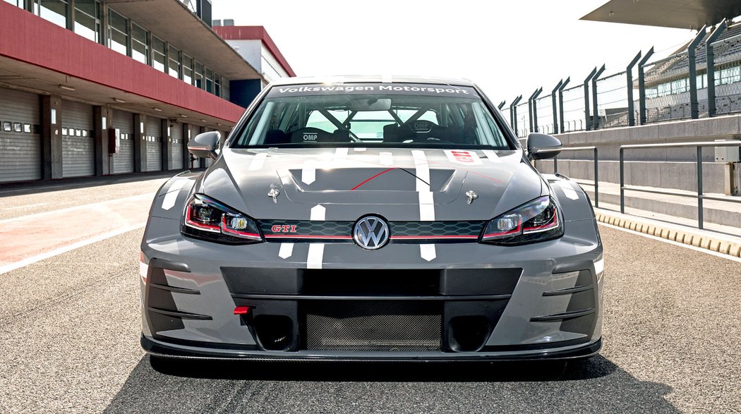 Volkswagen Golf GTI TCR Racecar