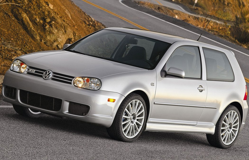 Volkswagen Golf GTI R32 (2002)