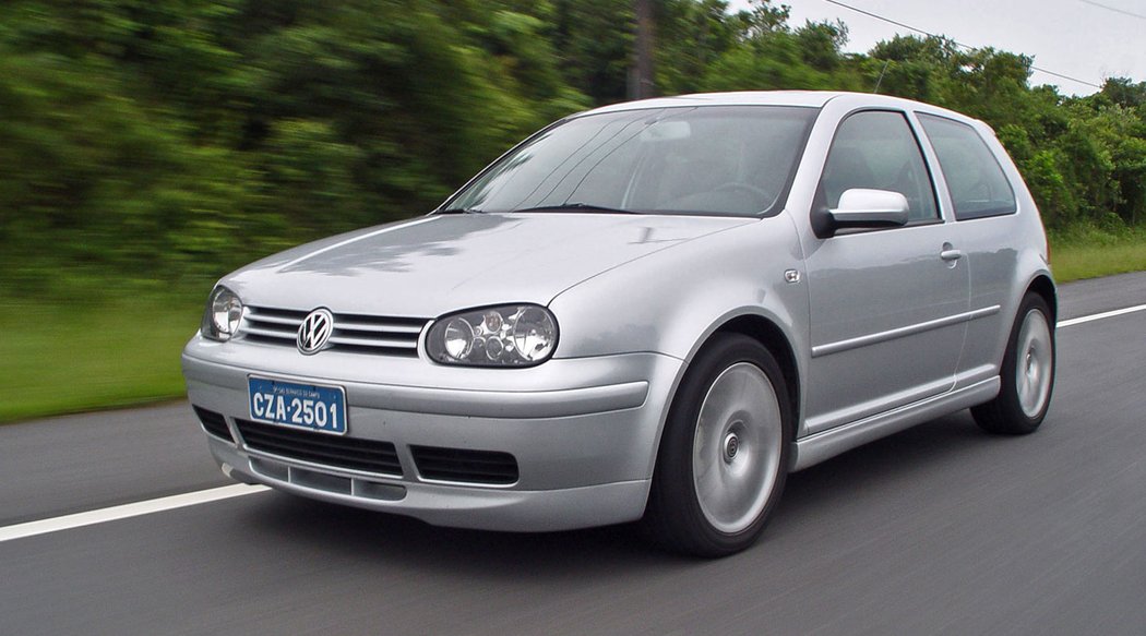 Volkswagen Golf GTI (2003)