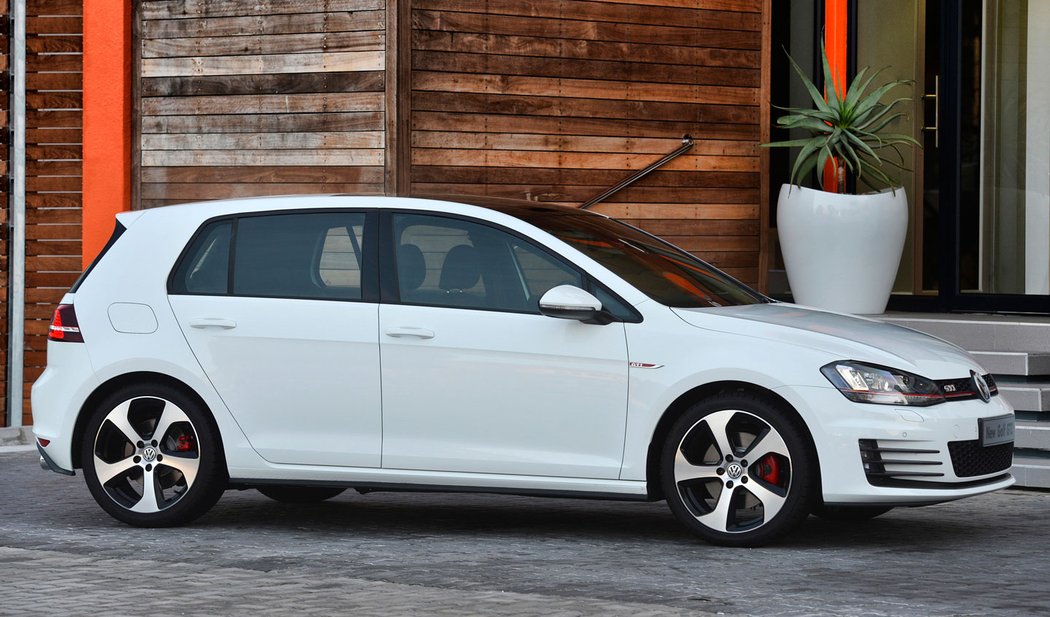 Volkswagen Golf GTI (2013)