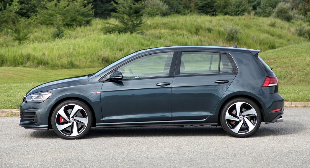 Volkswagen Golf GTI (2017)