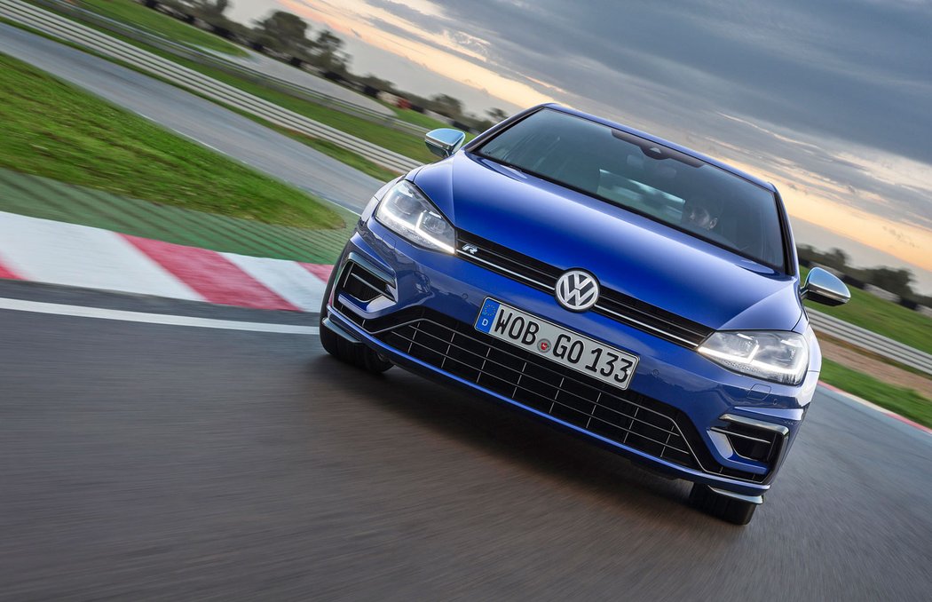 Volkswagen Golf R