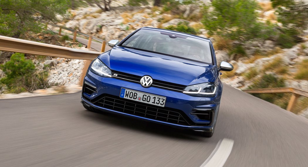 Volkswagen Golf R