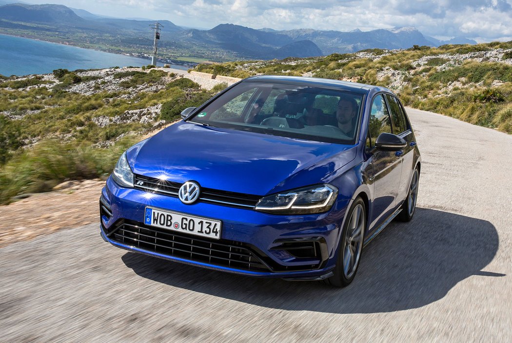 Volkswagen Golf R