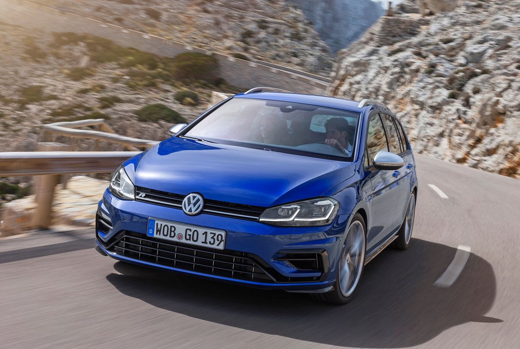 Volkswagen Golf Variant R