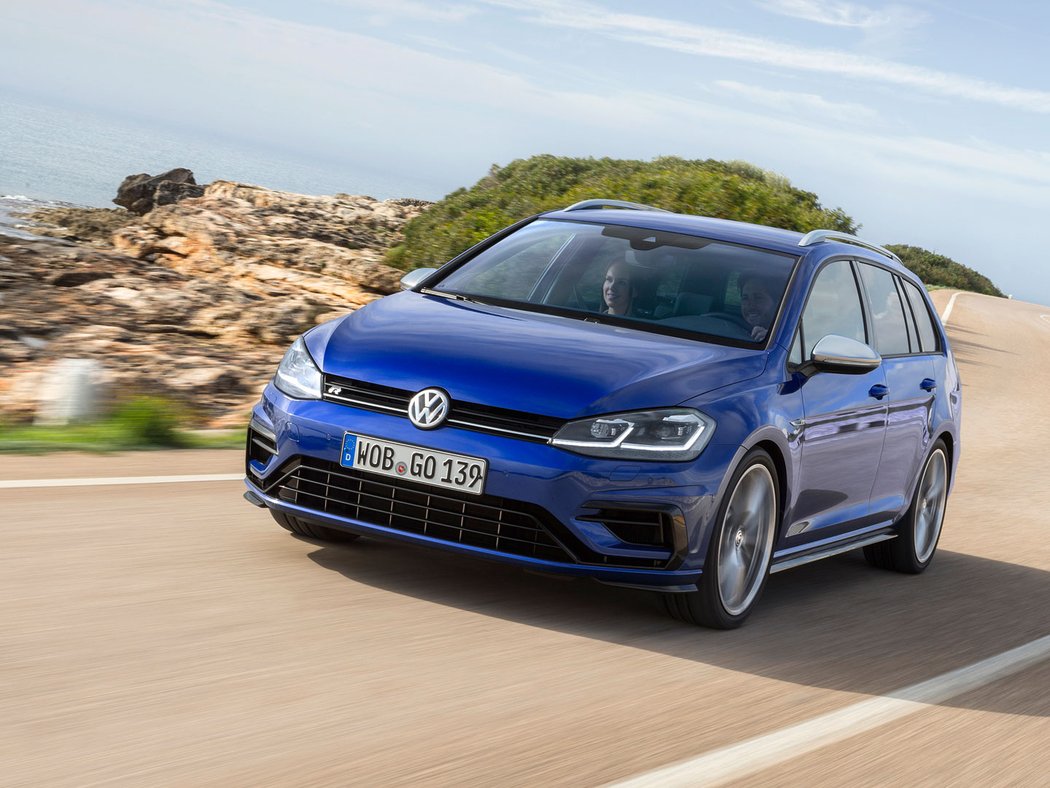 Volkswagen Golf Variant R