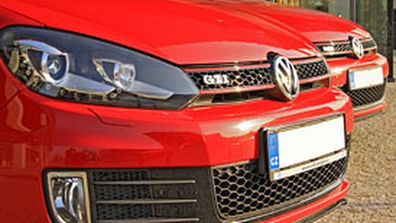 TEST VW Golf GTI vs. GTI Edition 35 – Decentní oslava