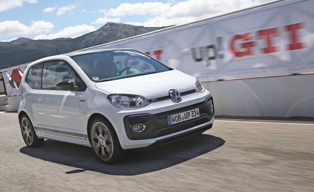 Volkswagen up! GTI