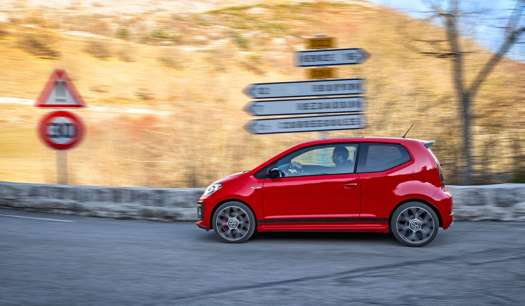 Volkswagen up! GTI