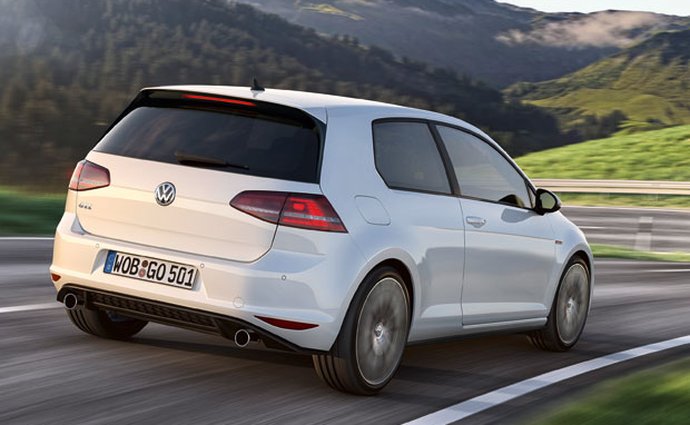 Volkswagen chystá sportovní hybridní Golf GTE