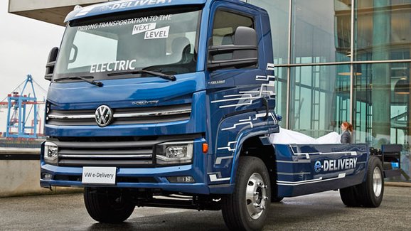Volkswagen Group investuje do elektrických pohonů užitkových vozidel a autobusů