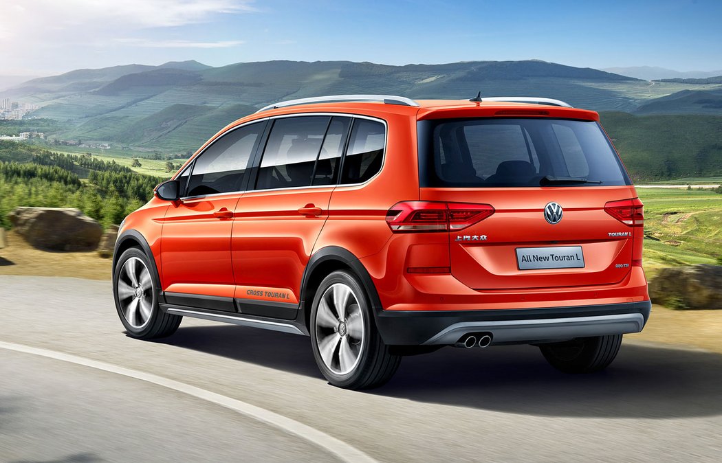 Volkswagen Cross Touran L