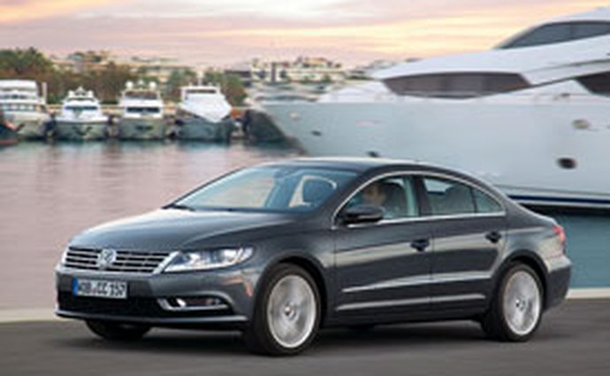 Video: Volkswagen CC (2012) – Projížďka po francouzské riviéře