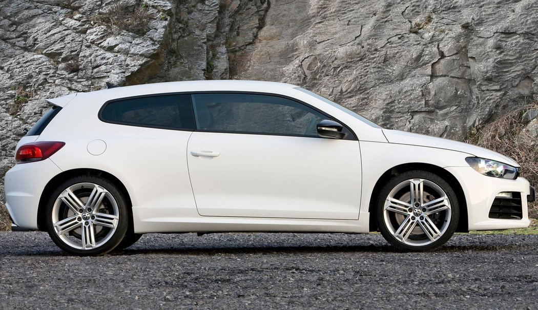 Volkswagen Scirocco R (2009)