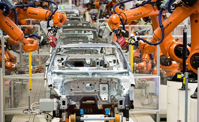 Volkswagen prý v efektivitě práce čím dál více zaostává za Toyotou