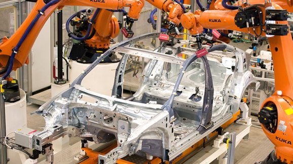 Volkswagen přerušil výrobu Passatu, kvůli technické závadě