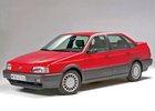 VW Passat B3/Typ 35i (1988-1993): Slaví třicítku! Jak to, že se obešel bez mřížky chladiče?