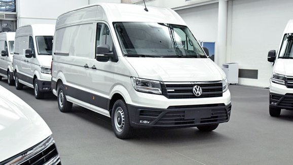 Volkswagen e-Crafter: První elektrické dodávky zamířily k zákazníkům 