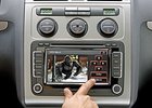 Nová navigace VW RNS 510 (Škoda Trinax): Je libo film nebo trochu hudby?