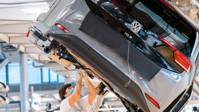 Volkswagen postaví továrny na baterie po Evropě.
