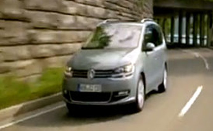 Video: Volkswagen Sharan – Jízda druhé generace velkého MPV