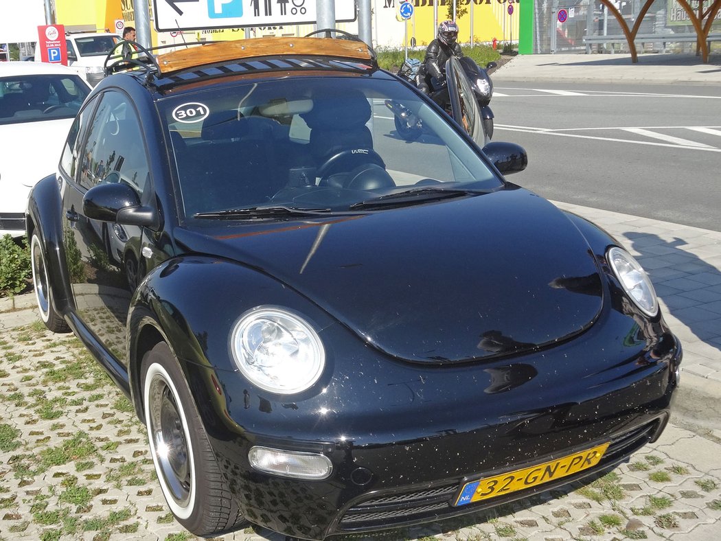 Volkswagen New Beetle