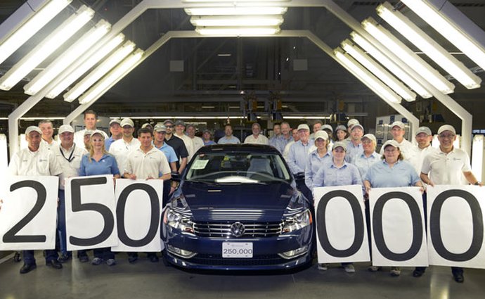 Volkswagen za dva roky postavil 250.000 amerických Passatů