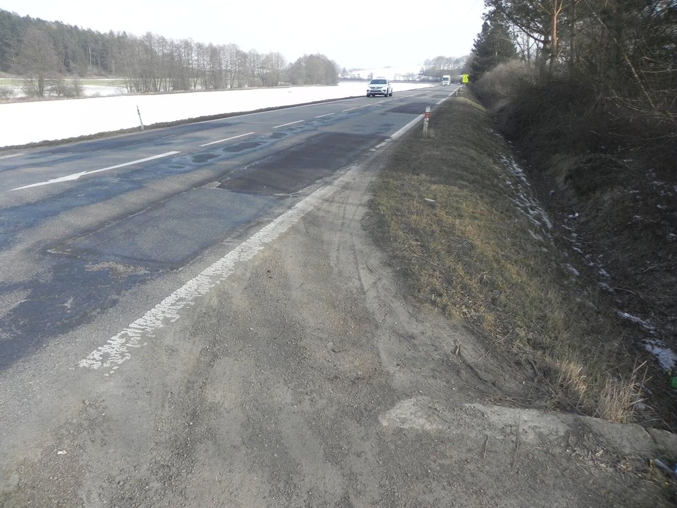 Tady to začalo. Rovinka mezi Kožušicemi a Malinkami na Vyškovsku, kde Viktor Ujčík předjel obžalovaného Viktora G. a jeho syna