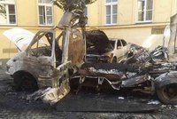 Před rektorátem brněnské univerzity explodovalo auto! Dva cizinci jsou v kritickém stavu