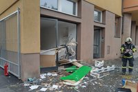 Centrem Hradce Králové otřásl výbuch: Dva lidé se zranili