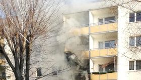 V městě Blakenburg v Německu při explozi v obytném domě zemřel minimálně jeden člověk, zraněných je 25. Někteří jsou ve vážném stavu.