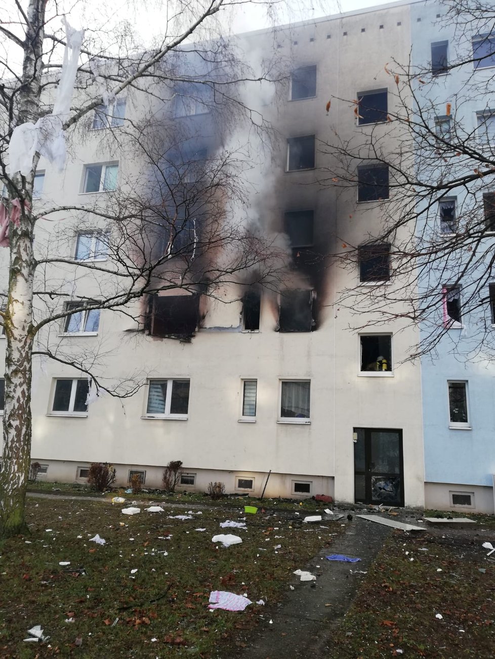 V městě Blakenburg v Německu při explozi v obytném domě zemřel minimálně jeden člověk, zraněných je 25. Někteří jsou ve vážném stavu.