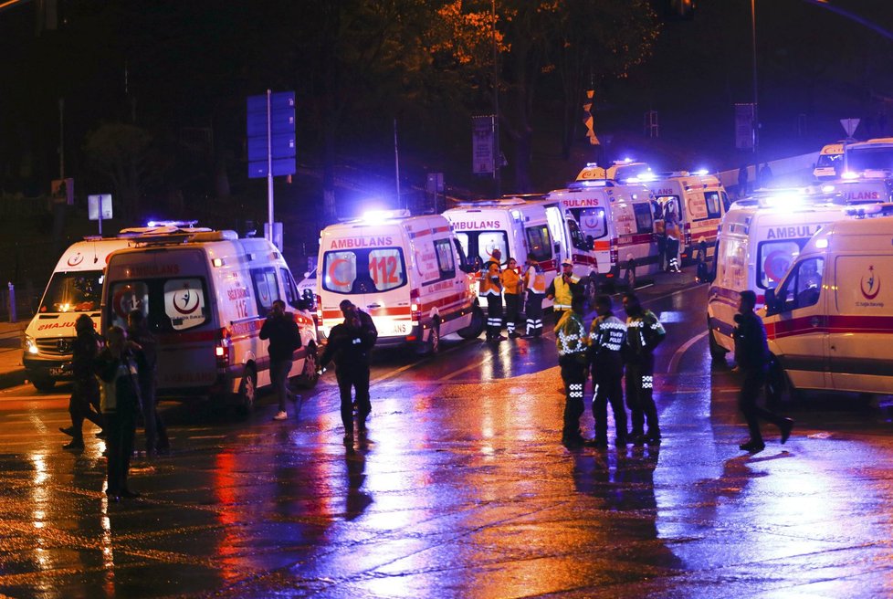 V Turecku vybuchla bomba, nejméně 20 zraněných.
