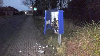 Němec chtěl vykrást automat na kondomy. Jeho výbušnina ho ale zabila
