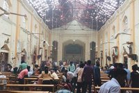 Teror na Srí Lance: 215 mrtvých, 450 zraněných. Na ostrově jsou i stovky Čechů