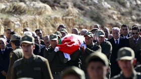 Pohřeb někdejšího palestinského velvyslance Džamála Muhamada Džamála proběhl na předměstí Ramalláhu.