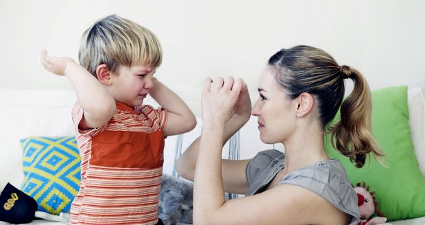 7 kroků, jak za jediný týden zkrotit dítě, které fňuká a vzteká se