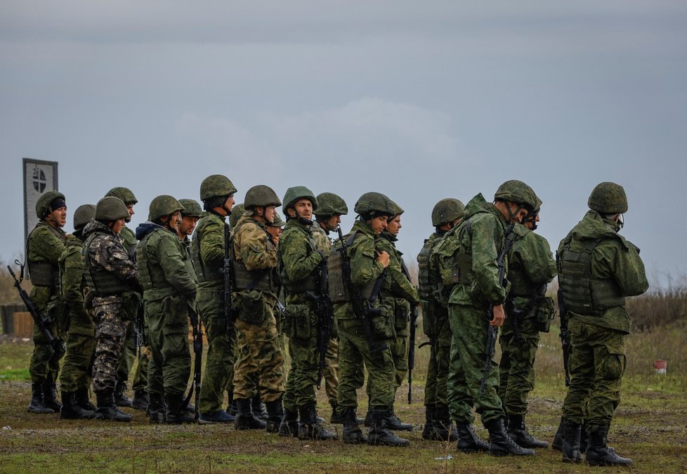 Výcvik ruských rezervistů na Donbase (4. 10. 2022).