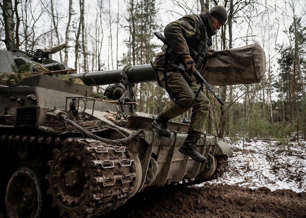 Výcvik ukrajinských vojáků nedaleko Černobylu a běloruské hranice (2. 2. 2023)