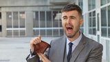 Žijete od výplaty k výplatě? Odhalte černou díru, který polyká vaše peníze
