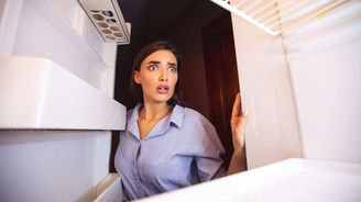 Věčně vám chybí peníze a máte dluhy? Zřejmě děláte tuto chybu Věčně vám chybí peníze a máte dluhy? Zřejmě děláte tuto chybu