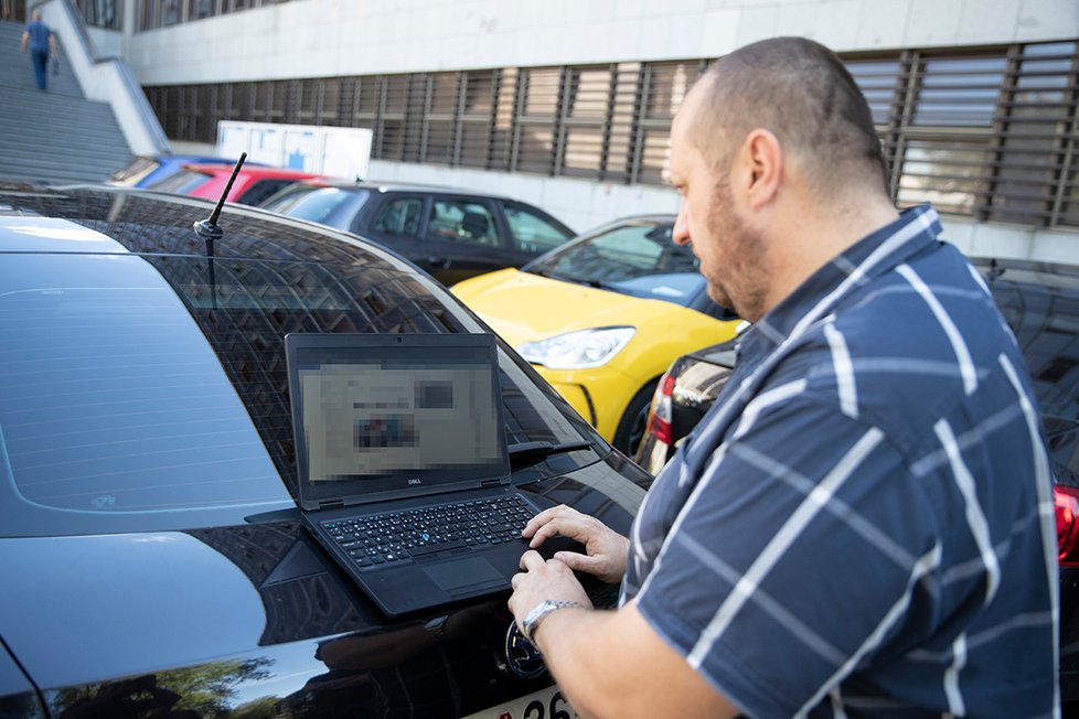 Vyjednavači z pražské policie.