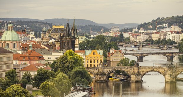 Praha je město mostů...