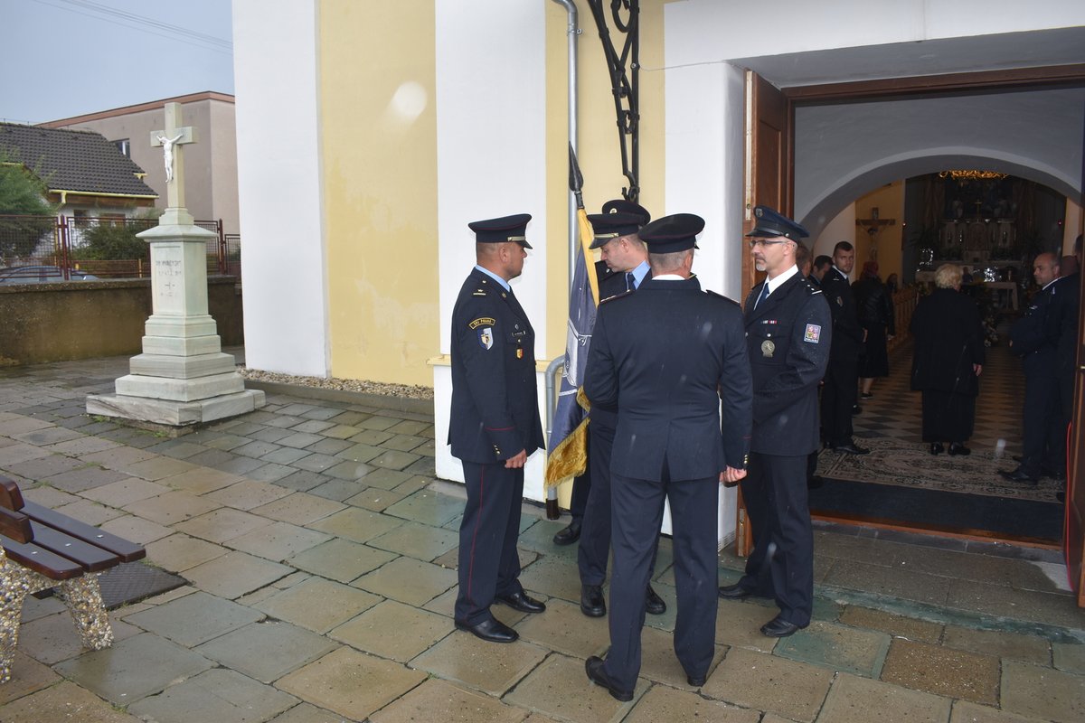 Se Stanislavem se rozloučili i jeho kolegové.