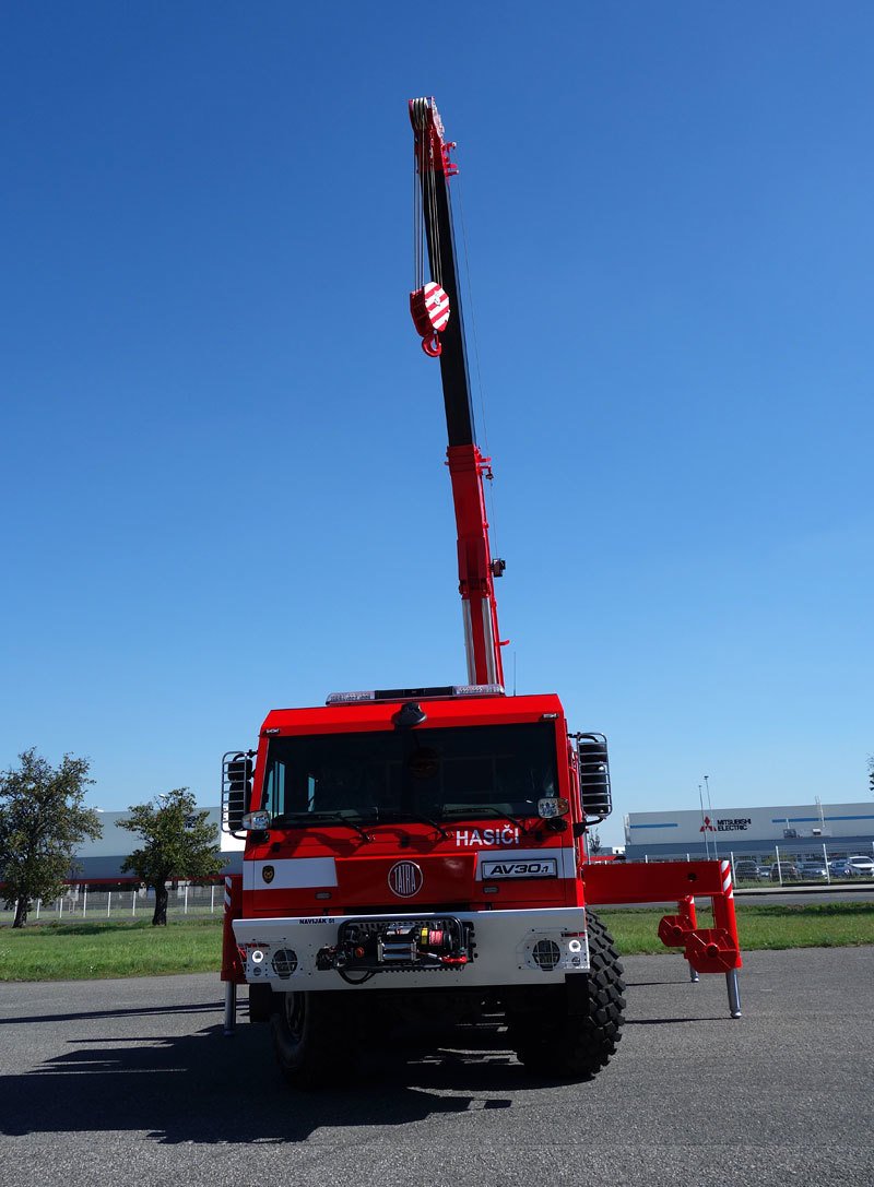 Vyprošťovací autojeřáb AV30.1 - TATRA 815-7