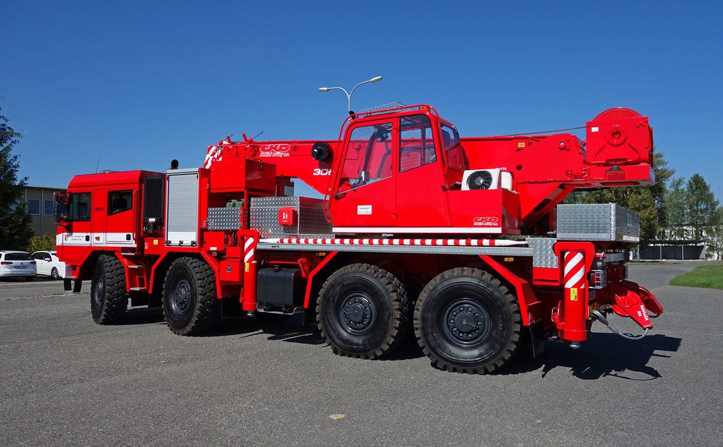 Vyprošťovací autojeřáb AV30.1 - TATRA 815-7