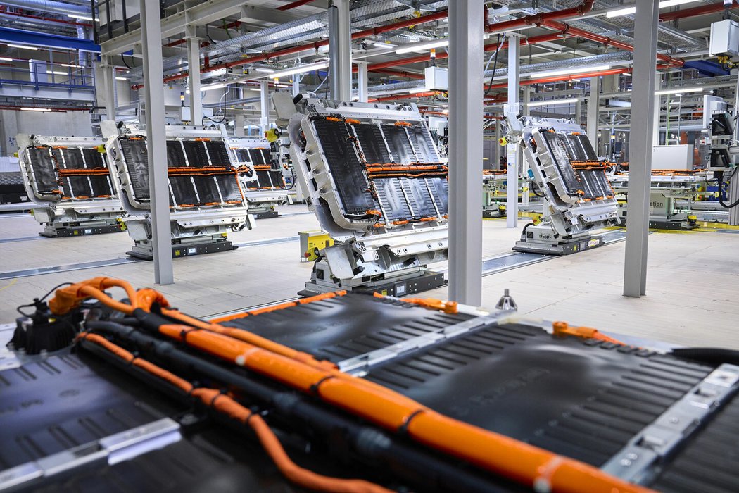 Výroba vysokovoltážních baterií (BMW Group Plant Leipzig)